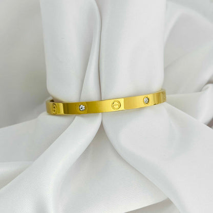 LOVE Bracelet, Classic Model